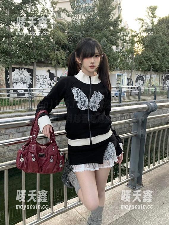 155.fun 155.fun,有没有人觉得分享的黑料越看越过瘾?