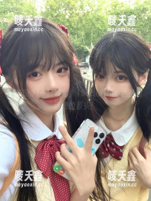 155hl 一口咬定,155hl.fun直达热门话题的源头!