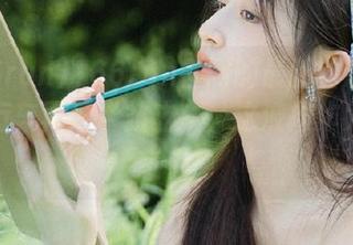 166run官网的最新动态：黑料自行车再度“站立”，这波操作太有创意了！