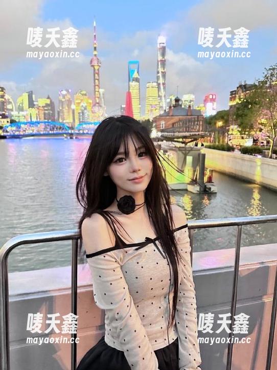 17c吃瓜 17c吃瓜官网,蜜桃黑料再掉一地,吃瓜群众我刚准备好零食呢!