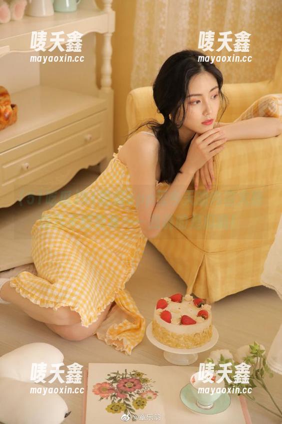 51吃瓜 51吃瓜app里今天的内容火热得找不到对象——我说的是瓜哦!