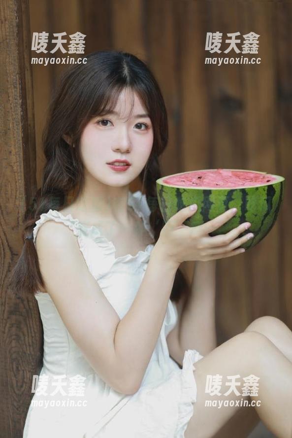 51每日吃瓜 在51每日吃瓜网页,吃瓜变成了一种‘网’瘾…