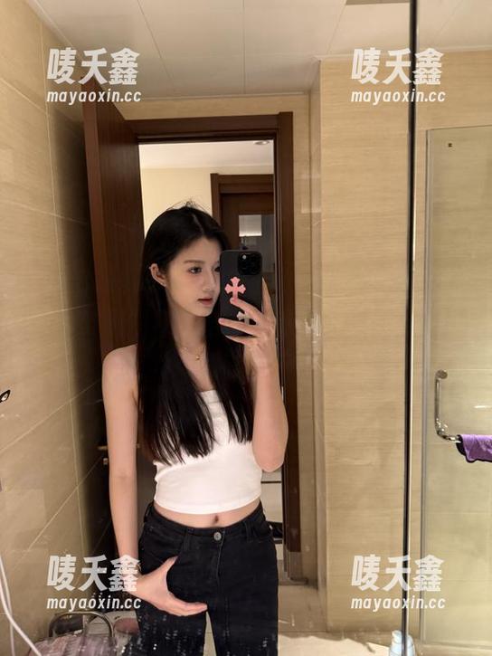 新内容来袭，下载“718黑瓜吃料”不迷路，期待那些“蘑菇视频”的新奇表现！