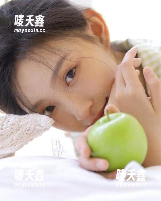 91吃瓜 在91吃瓜,入口总是让人手痒,黑料也暗示着些许奇妙…