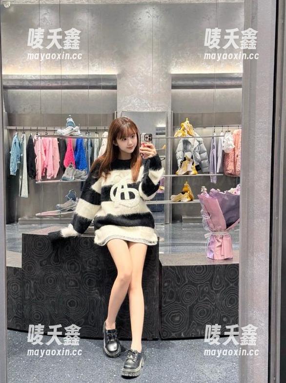 收藏来这儿的惊人八卦，91吃瓜中心做到了！
