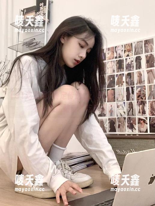 91吃瓜网 锁定传送门:91吃瓜网,一不小心就站成了吃瓜群众!