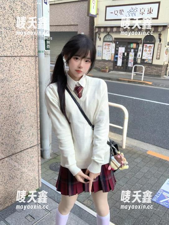 hl155 “hl155.ccm”传送门:瓜田李下,来看看哪对又在搞暧昧~