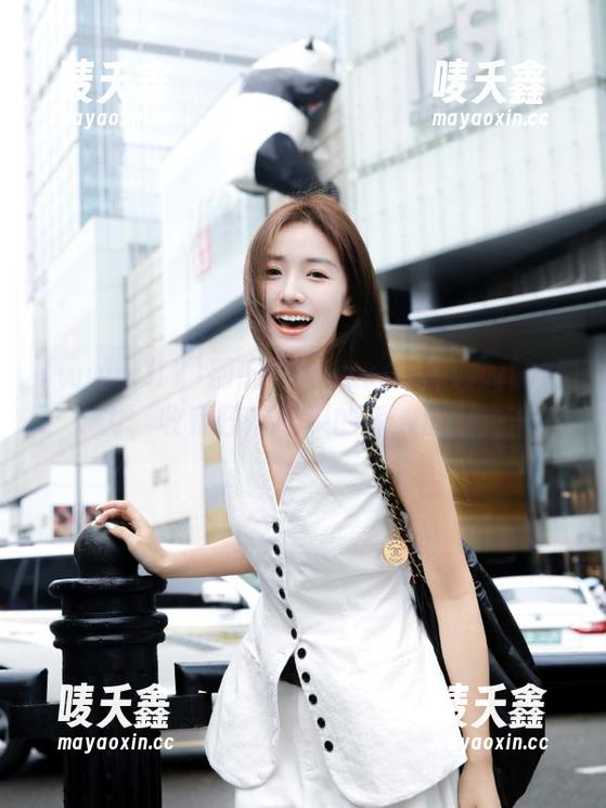 www.17 别低估www.17www的魅力,收藏日常吃瓜的惊人时刻!