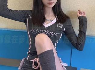 每次观看“www.吃瓜网”，都像在参加一场声势浩大的派对呢！