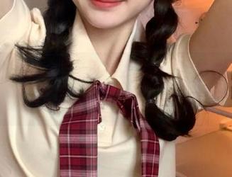 登录五一吃瓜，看免费版像翻阅邻居家的八卦一样刺激