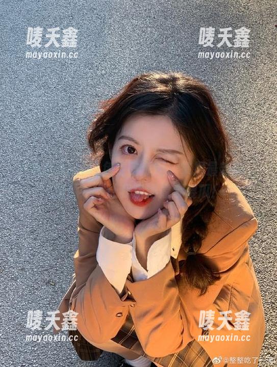 免费吃瓜网：掌握最新的‘资源’，让我乐得像个傻瓜！
