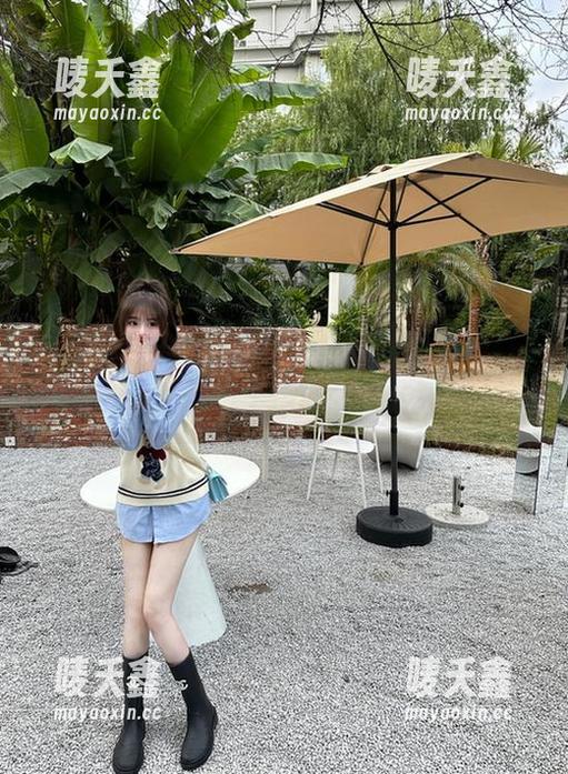冲哥黑料 冲哥黑料急救箱:小小鱼的超详细线路,绝对让人喷饭!