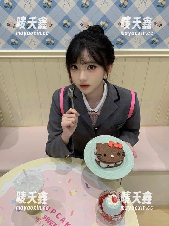 吃瓜不打烊 每次看到黑料社在“吃瓜不打烊”上的分享,我都心里一阵小窃喜。