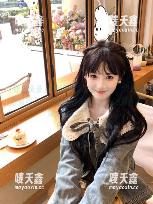 吃瓜头条 我用了吃瓜头条app,发现自己吸引了不少奇怪的关注……cue那位默默点赞的陌生人?