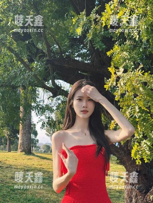 吃瓜网 鬼才设计的菜单,下载吃瓜网,迎接你奇妙的gossip入口吧!
