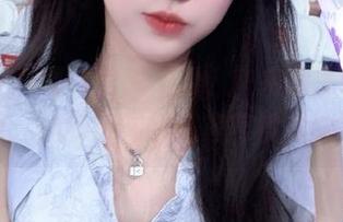 暧昧气息浓厚，快来分享吃瓜网入口，我的心在那儿等着被刺激呢！