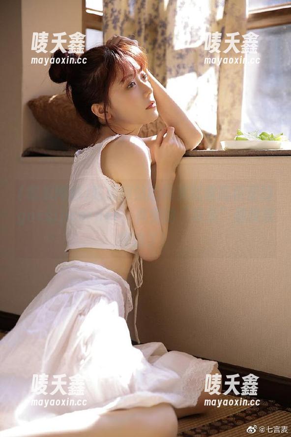 吃瓜网站 吃瓜网站的网页就像高校里的gossipcorner,真实的“耳朵”都快被撑爆了!