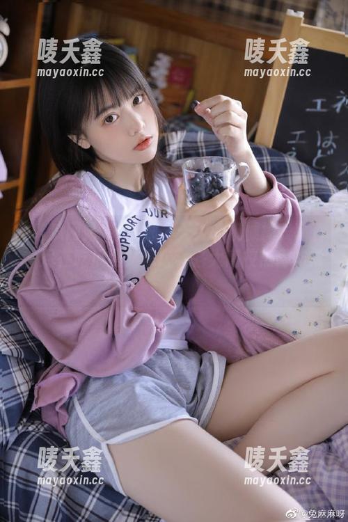 吃瓜网站 看看那些天大的机械摔跤事件,尽在吃瓜网站网址,各大高校热闹非常!