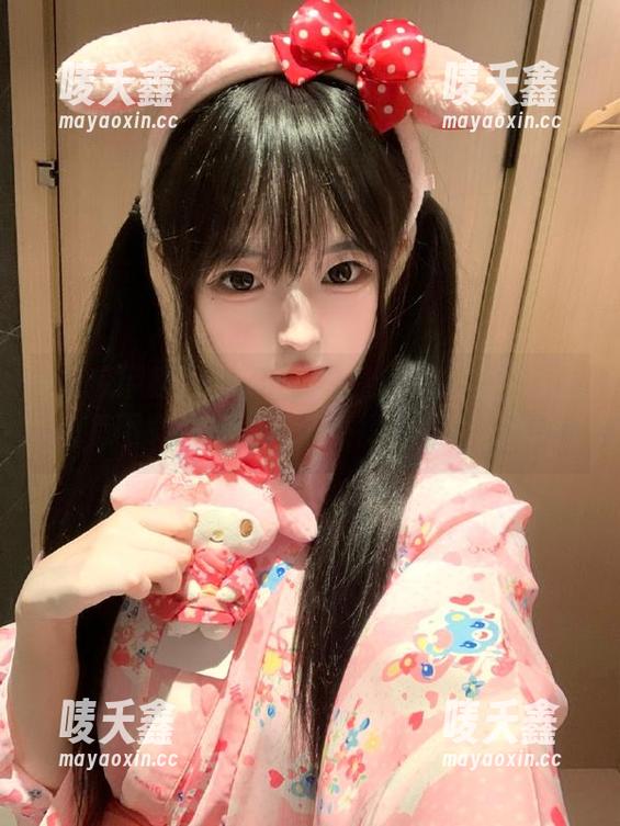 吃瓜网红 吃瓜网红的视频总是在安卓上等待下载,却总有些不得要领的尴尬…