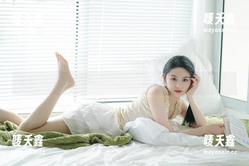 吃瓜黑料 提前导航到吃瓜黑料,别让八卦把你甩得太远!