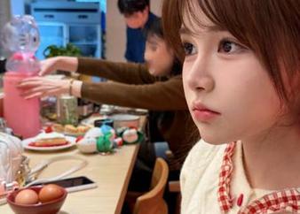 听说最新国产黑料更新太快，有的瓜我还来不及消化啊…