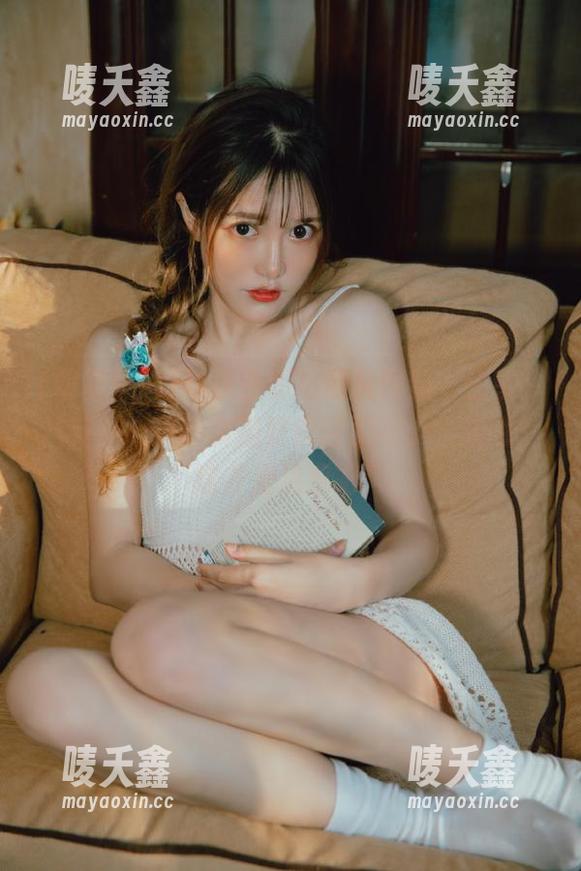 明星黑料 每次去明星黑料网站‘分享’八卦,心里的负担好像轻了不少,天哪,这才是治愈吧!