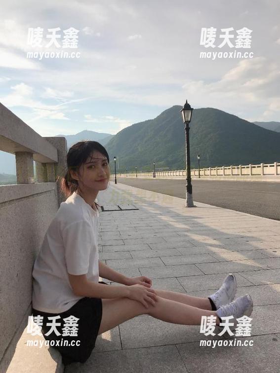 网曝吃瓜 观看八卦变迁,网曝吃瓜的魔力我想不通