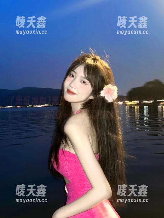黑哥冲料 黑哥冲料在线,一边吃瓜一边祝你一路顺风回家。