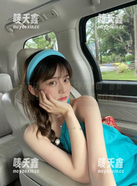 我在黑料不打烊的“首页”，无限吸引，我的眼球也在淌口水？