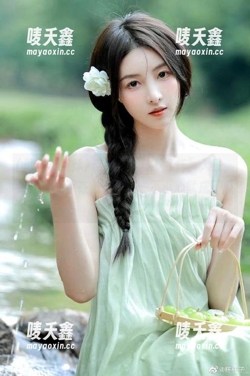 黑料不打烊 走入“黑料不打烊”入口,热点无处不在,仿佛我一不小心就成了瓜仙人!