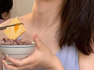 登录zztt42.ccm黑料不打烊，今日你的八卦漩涡准备好了没？