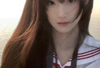 苹果版独家：黑料不打烊、传送门愈开愈大，真假的难分辨。