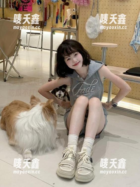黑料吃瓜不打烊 突破次元壁?在“黑料吃瓜不打烊”APP的老虎菜照样混得风生水起!
