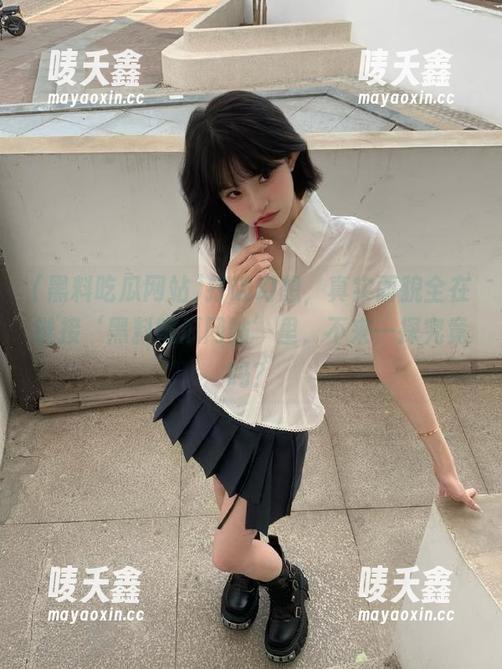 黑料吃瓜网站 打破幻想,真实面貌全在链接‘黑料吃瓜网站’里,不来一探究竟吗?