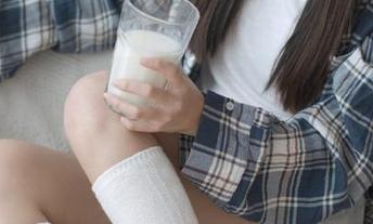 黑料正能量苹果版，不打烊，请尽情享受这场番外篇！