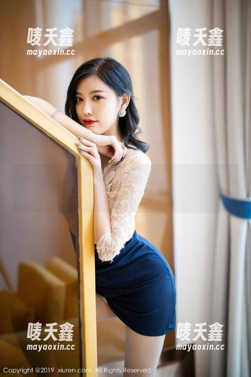 黑料社 别藏了,快来下载黑料社,瓜多得让你嘴巴咬到前胸!