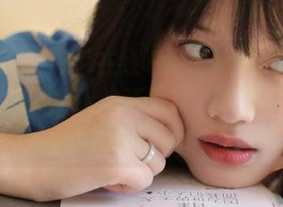 在线吧！黑料网不打烊2025，八卦纵横，心若游丝，我的好奇心今天又被点燃了～